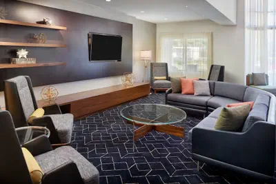 Photo 2 - Courtyard by Marriott Atlanta Alpharetta