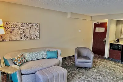 Photo 5 - Courtyard by Marriott Harrisonburg