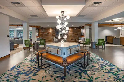 Photo 2 - DoubleTree by Hilton Dallas - Farmers Branch