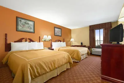 Photo 5 - Ramada Limited Columbia