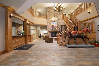 Photo 3 - The Golden Hotel, an Ascend Collection Hotel