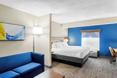 Photo 3 - Holiday Inn Express Suites Charleston by IHG