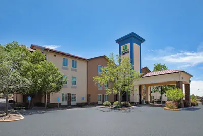 Photo 2 - Holiday Inn Express Silver City by IHG