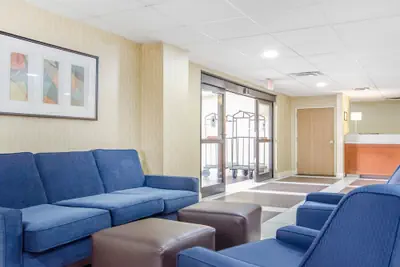 Photo 4 - Comfort Inn Winchester
