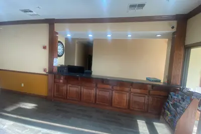 Photo 4 - Truckerz Inn