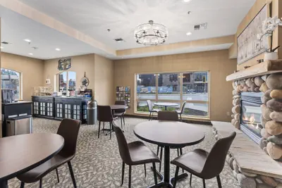 Photo 3 - Sandpoint Hotel & Suites Downtown