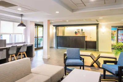 Photo 4 - Hyatt House Herndon/Reston