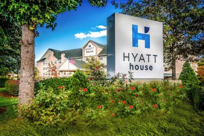 Photo 2 - Hyatt House Herndon/Reston