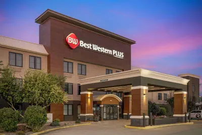 Photo 2 - Best Western Plus Lafayette Hotel University Area