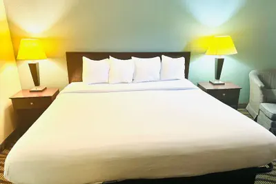 Photo 5 - Baymont Inn & Suites by Wyndham Lincoln NE