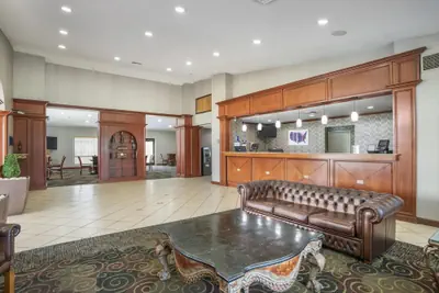 Photo 3 - Best Western Plus Bessemer Hotel & Suites