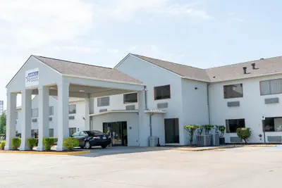 Photo 2 - Americas Best Value Inn Donaldsonville