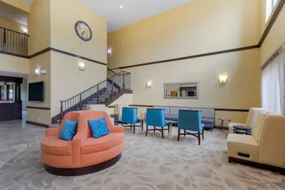 Photo 4 - Best Western Plus DFW Airport Suites