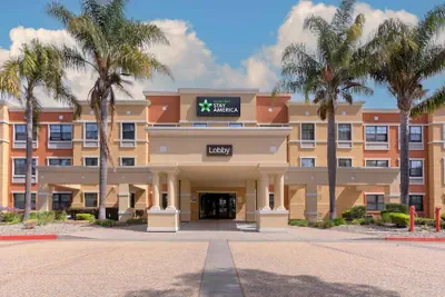 Photo 2 - Extended Stay America Suites Oakland Alameda Airport