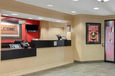 Photo 4 - Extended Stay America Suites Oakland Alameda Airport