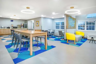 Photo 4 - Microtel Inn by Wyndham Beckley