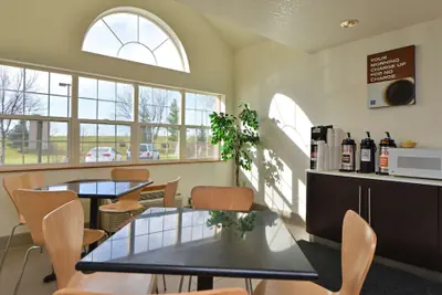 Photo 3 - Motel 6 Meridian, ID - Boise W