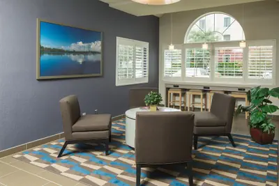 Photo 5 - Microtel Inn & Suites by Wyndham Leesburg/Mt Dora