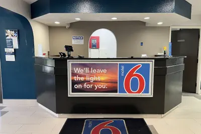 Photo 4 - Motel 6 Simpsonville, SC - Greenville