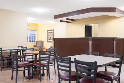 Photo 2 - Days Inn by Wyndham Faribault