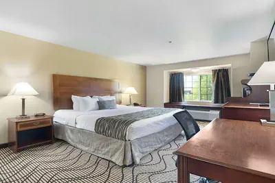 Photo 5 - SureStay Plus Hotel by Best Western Rocklin