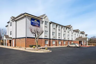 Photo 2 - Microtel Inn & Suites by Wyndham Statesville