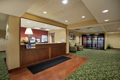 Photo 2 - Hampton Inn Sidney