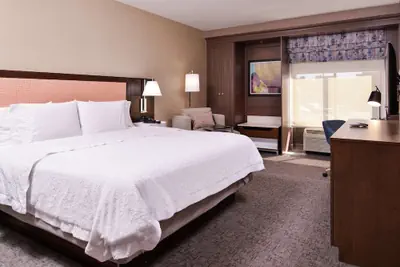 Photo 4 - Hampton Inn Albuquerque-University/Midtown
