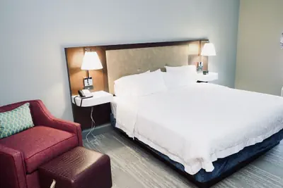 Photo 4 - Hampton Inn & Suites Binghamton/Vestal