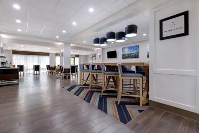 Photo 4 - Hampton Inn Natchitoches