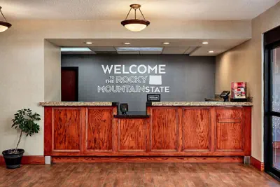 Photo 5 - Hampton Inn Longmont