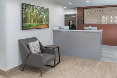 Photo 2 - Candlewood Suites Miami Doral by IHG