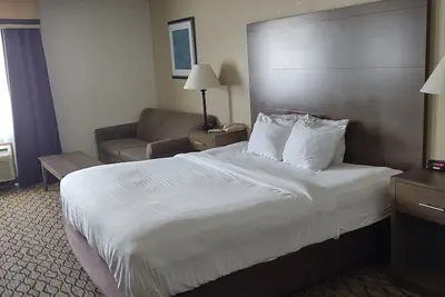 Photo 5 - Baymont by Wyndham Auburn