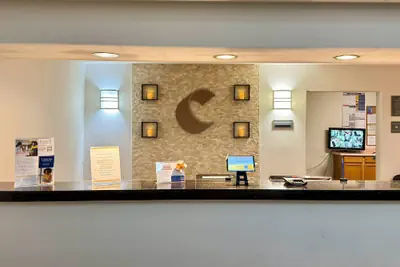 Photo 3 - Comfort Inn Gallup I-40 Exit 20