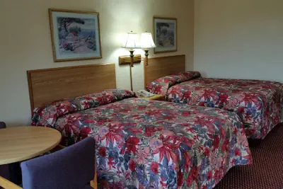 Photo 4 - Relax Inn
