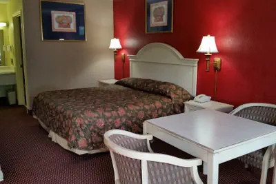 Photo 3 - Relax Inn