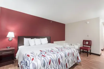 Photo 2 - Red Roof Inn Richmond, KY