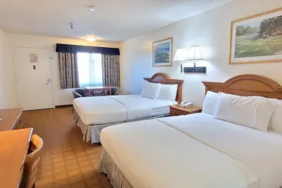 Photo 5 - Downtown SLO Inn - San Luis Obispo