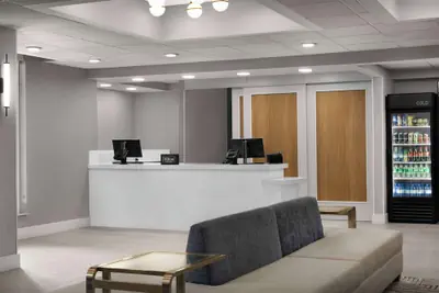 Photo 4 - Homewood Suites by Hilton Nashville Airport
