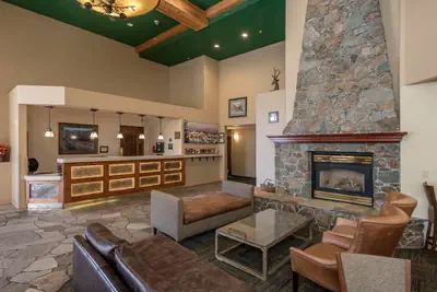 Photo 5 - Truckee Donner Lodge