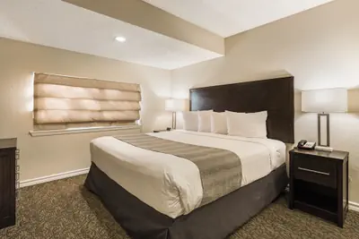 Photo 5 - Chase Suite Hotel El Paso