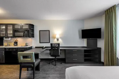 Photo 4 - Candlewood Suites Glen Allen-Short Pump by IHG