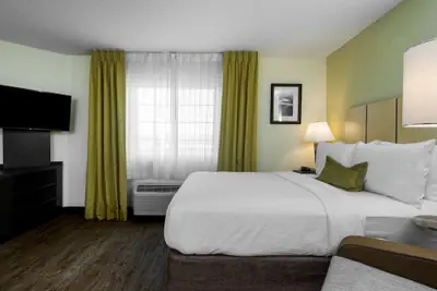 Photo 5 - Candlewood Suites Glen Allen-Short Pump by IHG