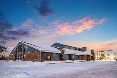 Photo 2 - AmericInn by Wyndham Aberdeen - Event Center