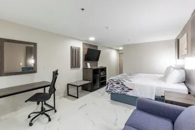 Photo 5 - Red Roof Inn Pharr - McAllen