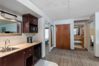 Photo 4 - Holiday Inn Express & Suites Wheat Ridge-Denver West by IHG