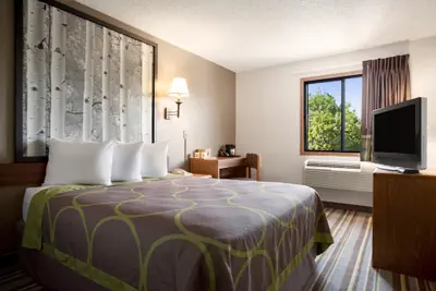 Photo 4 - Super 8 by Wyndham Westminster Denver North