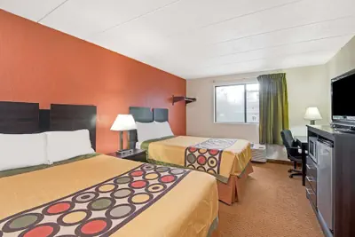Photo 5 - Super 8 by Wyndham Stamford/New York City Area