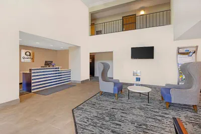 Photo 3 - Quality Inn Chesterton near Indiana Dunes National Park I-94
