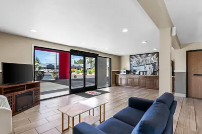 Photo 4 - Super 8 by Wyndham - Mesa/Gilbert